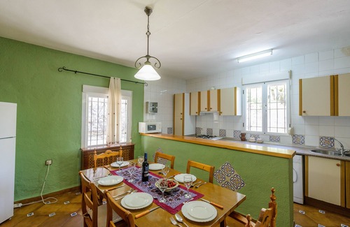 Torres Cottage | Jurinea maison avec piscine privée