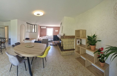 Sauveterre Maison | A 10 minutes d 'Avignon ! Maison à la campagne dans un havre de paix ..