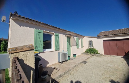 Sauveterre Maison | A 10 minutes d 'Avignon ! Maison à la campagne dans un havre de paix ..