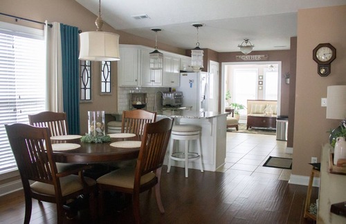North Augusta Maison | Just 18 mins from The Augusta National Golf Course and just 3 mins from SRP Park