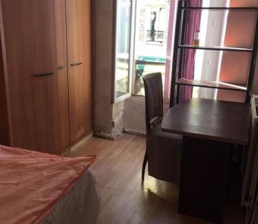 Le Pre-Saint-Gervais Appartement | Just for sleep - Hoche APT