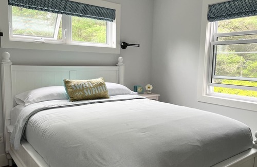 Kingsburg Maison | Just listed! Cozy ocean view guest house overlooking spectacular Kingsburg Beach