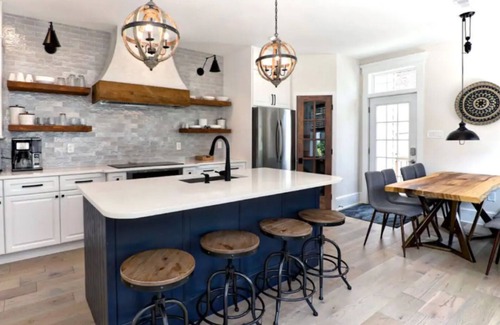 Ventnor City Maison | Just redone, 1 1/2 block from Ventnor beach