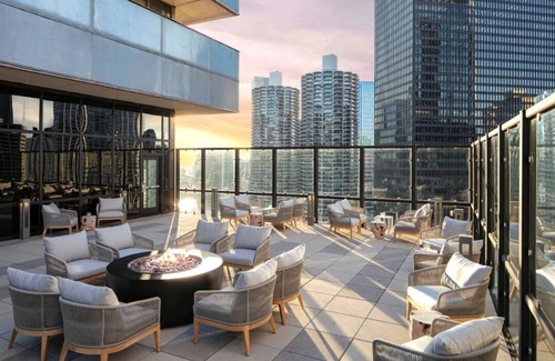 Downtown Chicago Station Balnéaire | Just What You Were Looking For! Near Chicago Tribune Tower, Pets are Allowed