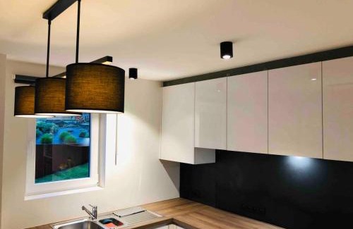 Wanze Maison | Juste à Côté, Maison de caractère avec piscine