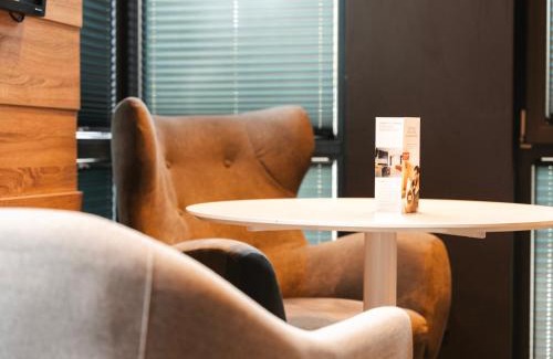 Grevenbroich Hôtel | JustStay Grevenbroich Hotel & Apartments