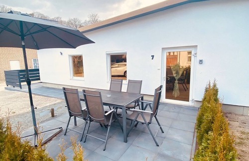 Seeheilbad Graal-Muritz Maison | Käpten Karl Ferienhaus - Käpten Karl Ferienhaus mit Sauna 400m zum Strand - Familienfreundlich