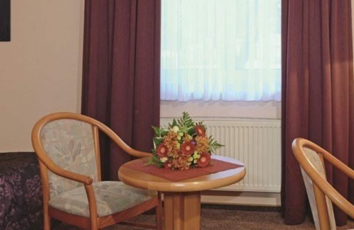 Konigslutter am Elm Hôtel | Kärntner Stubn