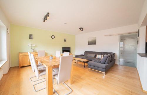 Postbauer-Heng Appartement | Köstlbach Apart I Ferienwohnung bis 3 & 6 Personen I Nürnberg I Neumarkt I Messe I Natur I Küche I Parken I Waschmaschine I Garten