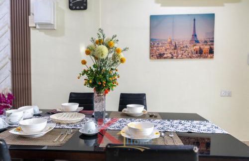 Kota Kinabalu Maison | K Home - Cozy 3-Storey Landed 5R4B-16 Pax- 5mins City Centre & IMAGOMALL