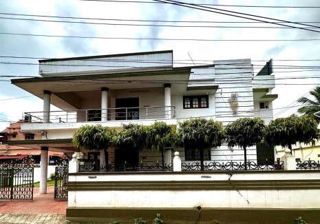 Palakkad Maison | K K Gardens
