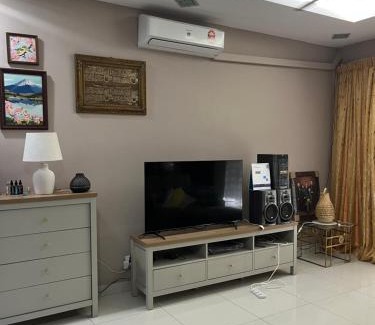 Kajang Maison | K2 Villas Homestay