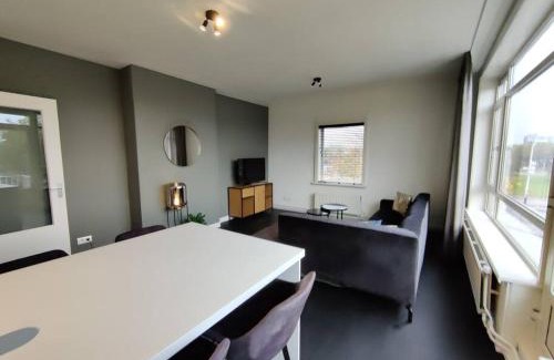 Eindhoven Appartement | k50159 Spacious and modern apartment near the city center, free parking
