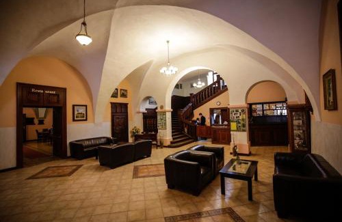 Fricovce Hôtel | Kaštieľ Fričovce