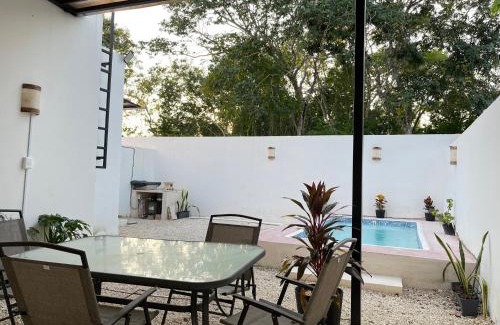 Merida Maison | Kaab: Exclusividad y confort en un oasis vacacional con piscina