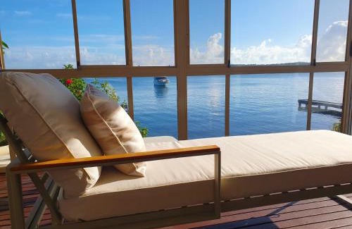 Sunshine Maison | Kabine Waterfront Lakehouse in Sunshine