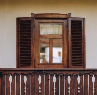 Comiat Maison | Kacor Guesthouse