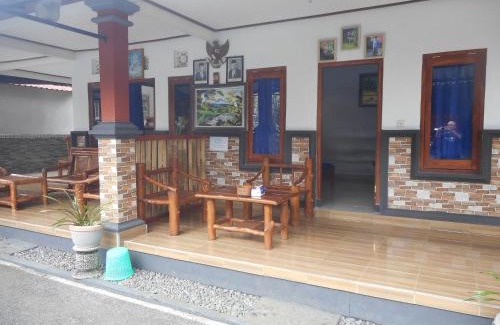 Besakih Maison | Kadek Homestay