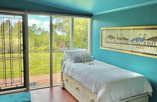 Apollo Bay Maison | Kahmahnee - Apollo Bay dog friendly retreat