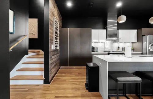 Cedars Maison | KAI Aayan Modern 4 story home w/ downtown views
