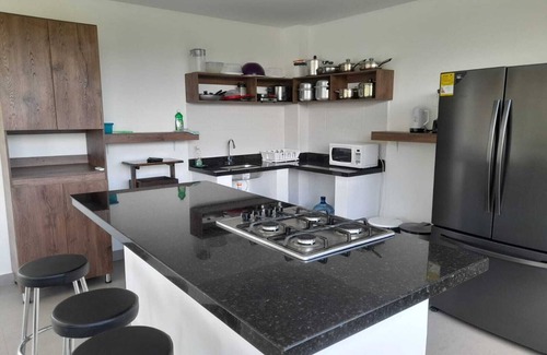 Sopetran Maison | Kairos Finca de lujo en Sopetrán con piscina, jacuzzi, ¡deck con hermosa vista!
