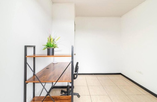 Heredia Appartement | Kajag Ent Apar Work-Tourism-Office-WIFI-Cable