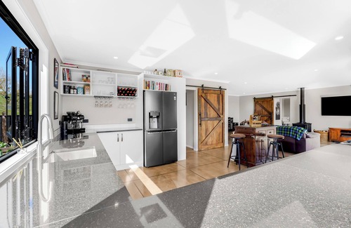 Otorohanga District Maison | Kakepuku View and Spa Retreat - Te Awamutu
