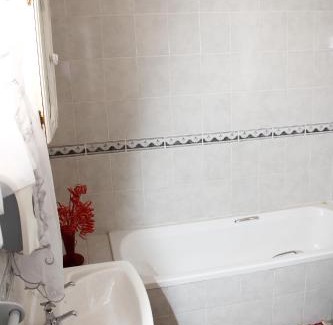 Emalahleni Maison | Kalahari Guest House