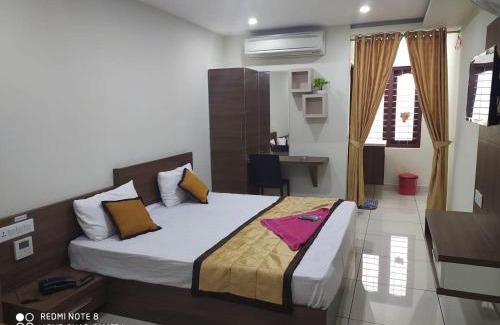 Perintalmanna Hôtel | Kallada Residency