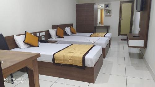 Perintalmanna Hôtel | Kallada Residency