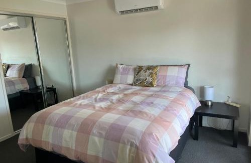 Kallangur Appartement | Kallangur 3 Bedroom Townhouse