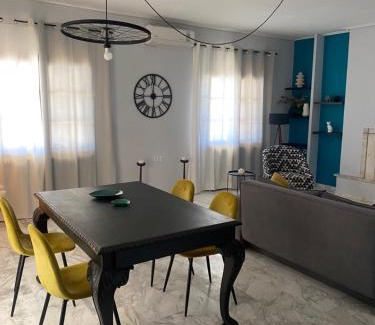 Nees Pagases Appartement | Kalloni Luxury Apartment
