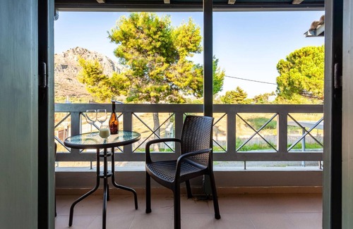 Kalogria Appartement | Kalogria Summer Retreats - Strofilia Bright Twin