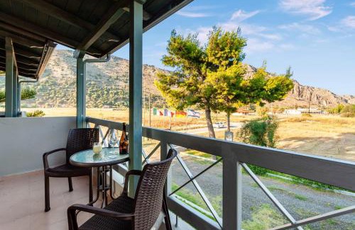 Kalogria Hôtel | Kalogria Summer Retreats - Seimeio Strofilia, Sunny Vibes