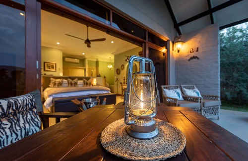 Malelane Cabine | Kambaku River Lodge