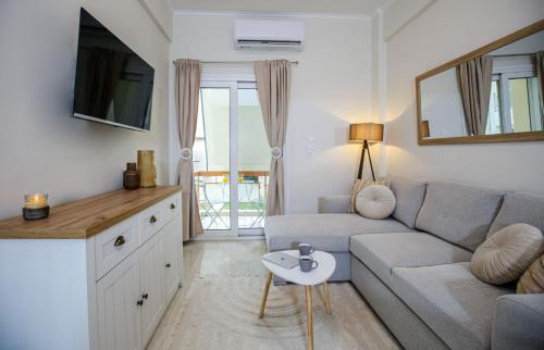 Kamena Vourla Appartement | Kamena Elegance