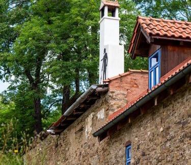 Abrahamovce Maison | Kamenny dom Pikovce
