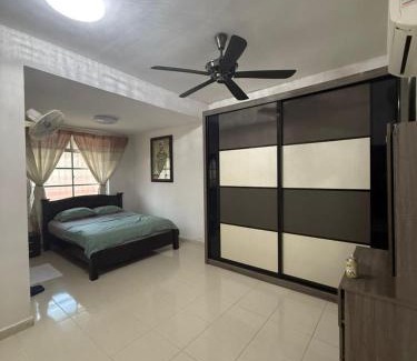 Melayu Maison | Kampung Stay Islam