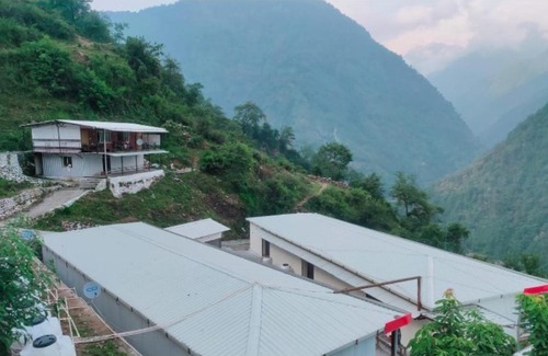 Sitapur Maison | Kanha Heli Resorts, Triyuginarayan