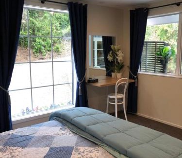 Akaroa Maison | Kānuka Cottage - Tranquil and relaxing