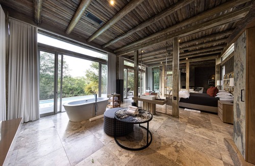 Thorny Bush Game Reserve Cabine | Kapama Karula