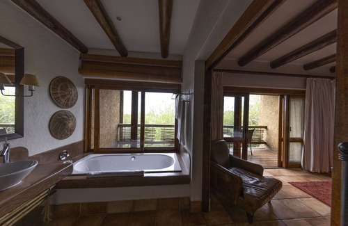 Thorny Bush Game Reserve Cabine | Kapama River Lodge