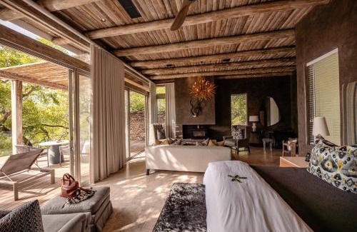 Thorny Bush Game Reserve Cabine | Kapama Karula