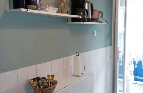 Karsiyaka Appartement | Karşıyaka merkezde sahilin bir alt sokagında rahat huzurlu şirin bir evim