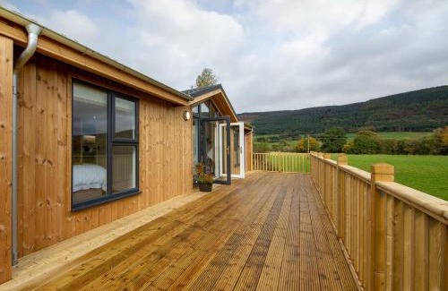 Aberfeldy Maison | Karelia Lodge
