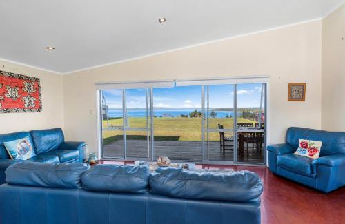 Rangiputa Maison | Karikari Beach House - Rangiputa Holiday Home