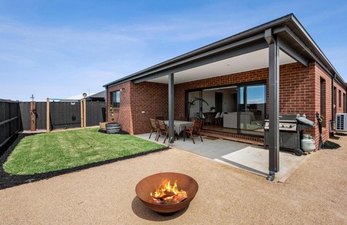 Torquay Maison | Karkalla Beach House 32