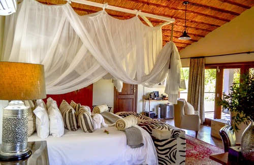 Maruleng Cabine | Karongwe Portfolio - Becks Safari Lodge
