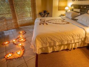 Maruleng Cabine | Karongwe - Kuname Safari Lodge