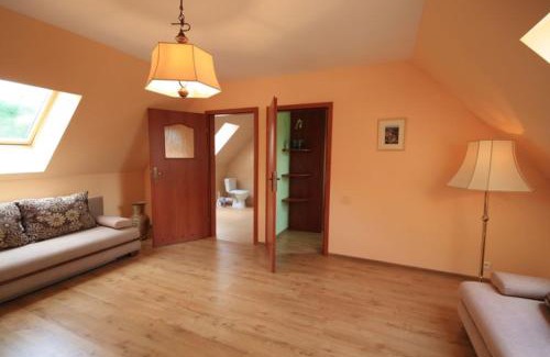 Wojanow Maison | Karpnicka Struga W Dolinie Pałaców i Ogrodów